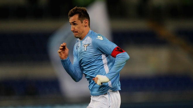 梅西四场季后赛贡献4球+5助攻，率迈阿密国际拿下东部冠军（梅西季后赛4战4球5助，助迈阿密国际加冕东部冠军）