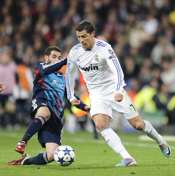 针对阿隆索？恩德里克父亲发文：凡自高的必降为卑（疑指阿隆索？恩德里克父亲发声：自高者终将降卑）